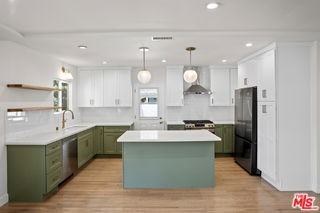 11951 Bray St - Photo 3 of 8