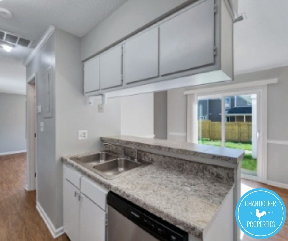 4304 Presley Ct #C - Photo 4 of 17