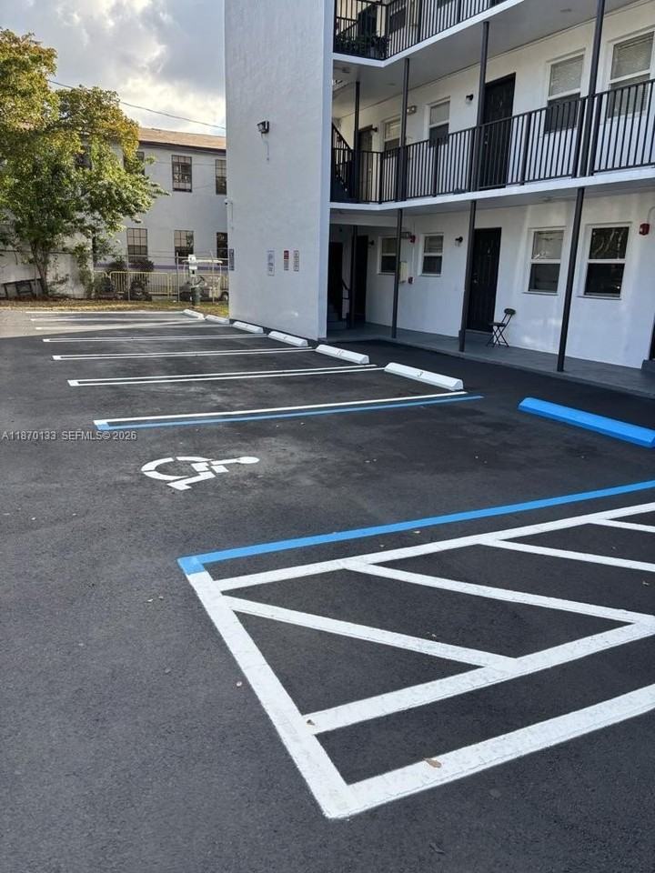 1130 Nw 62nd St #15 - Photo 4 of 8