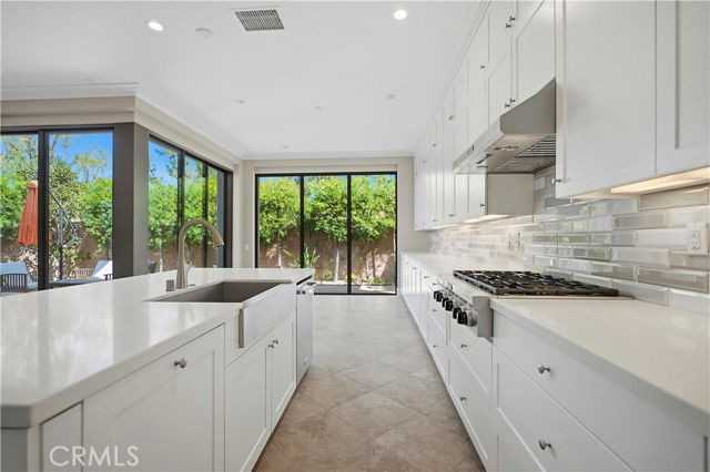 100 Viano - Photo 5 of 8