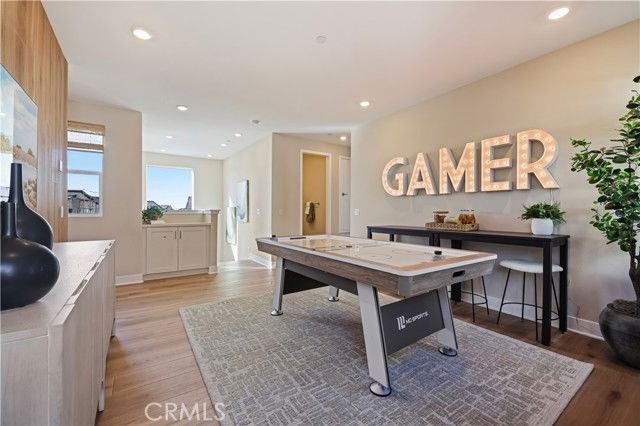 109 Trask - Photo 4 of 8