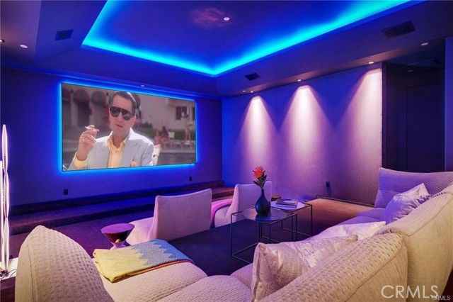 1207 Dolphin Ter - Photo 2 of 8