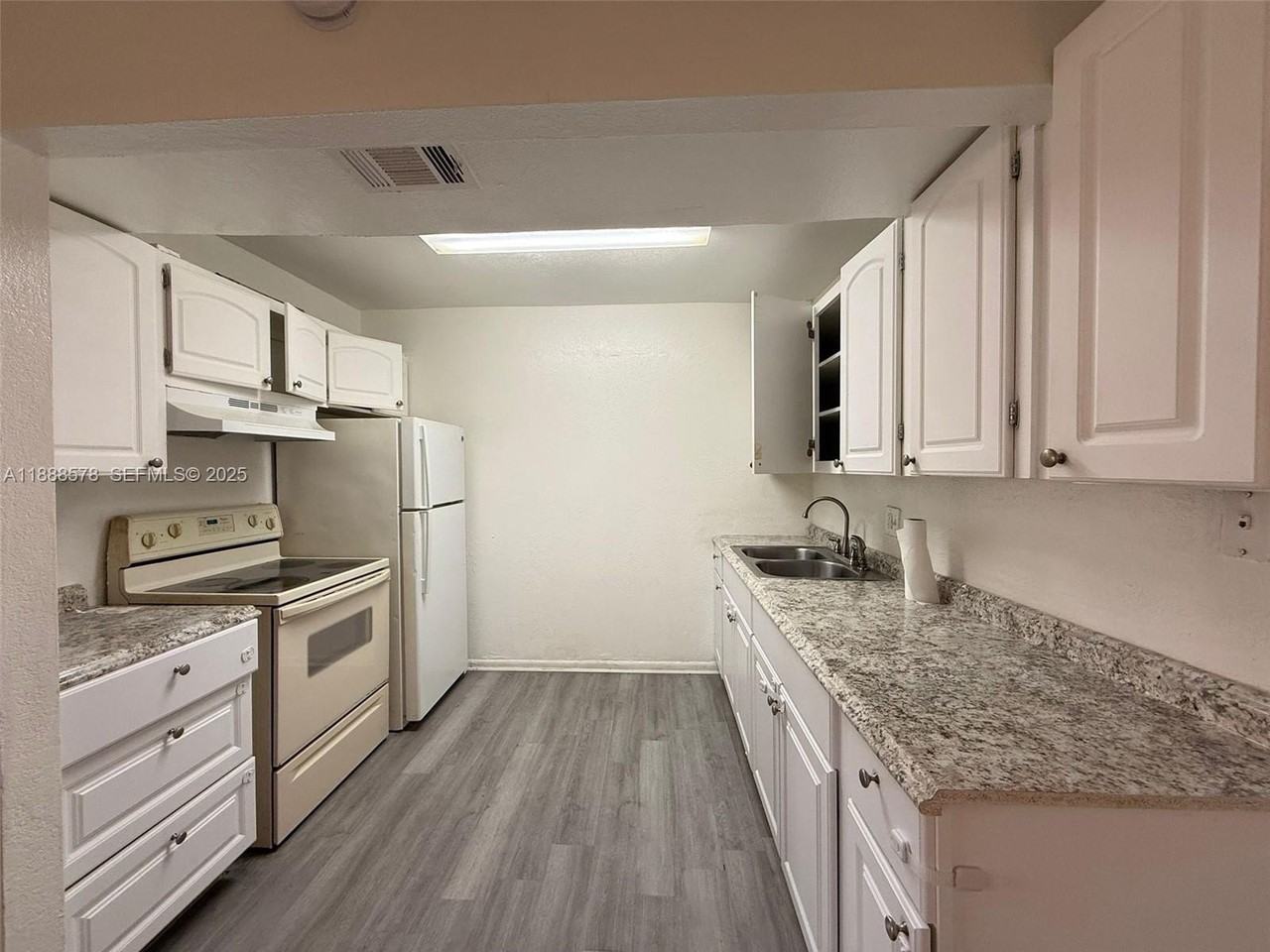 5970 Nw 28th St #146 - Photo 5 of 23