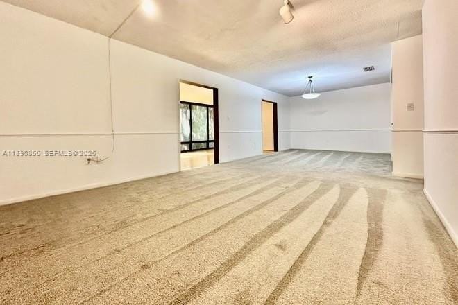 2816 Sw 14th Dr #2816 - Photo 3 of 11