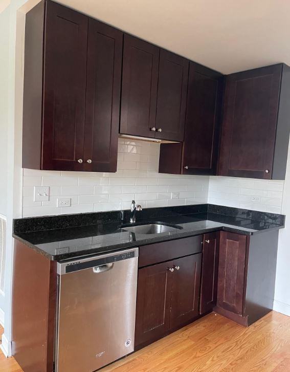 W Pratt Blvd & N Ashland Ave - Photo 2 of 10