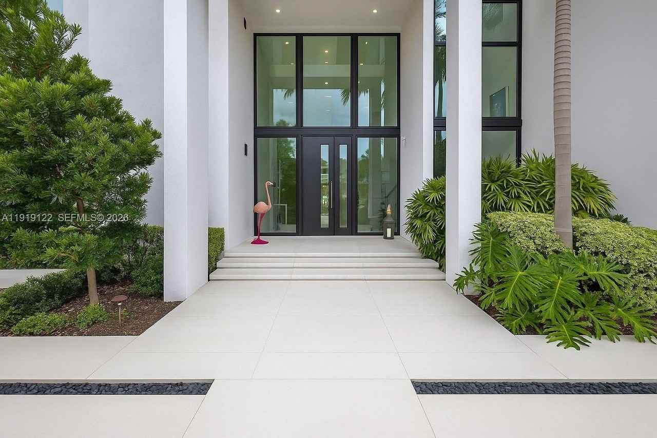 401 Lido Dr #401 - Photo 7 of 50