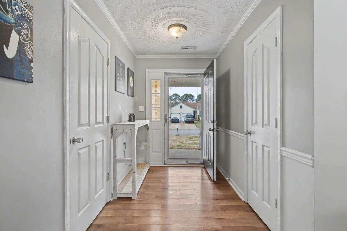 57 Wayland Dr #1 - Photo 5 of 26