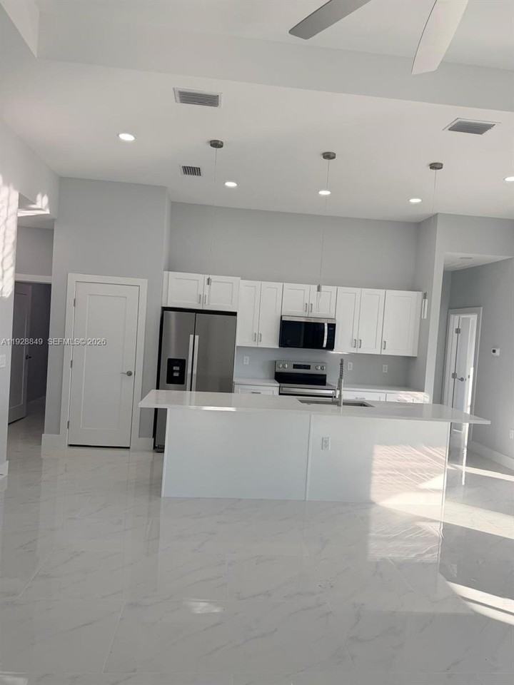 313 El Dorado Blvd N #0 - Photo 4 of 23