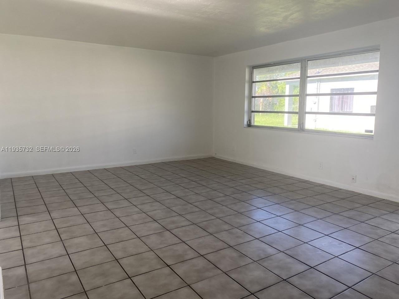 5904 Sw 27th St #S - Photo 2 of 10