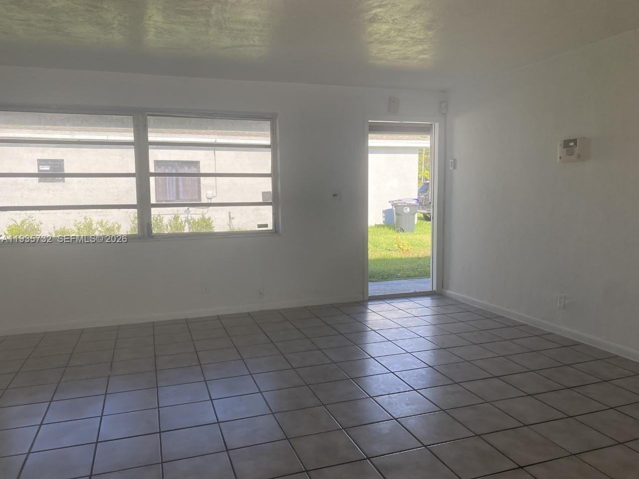 5904 Sw 27th St #S - Photo 3 of 10