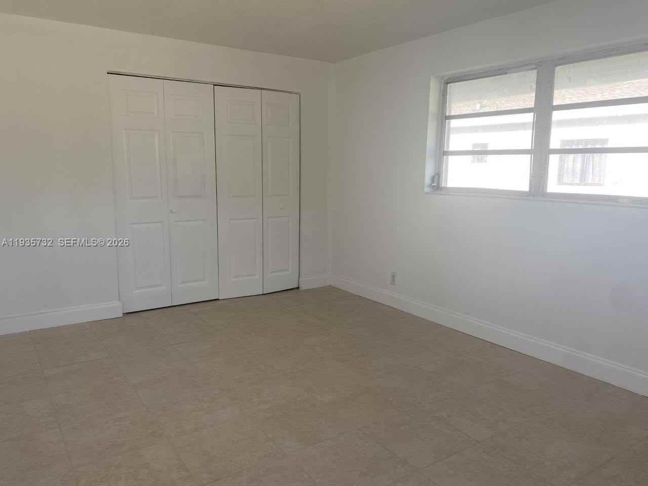 5904 Sw 27th St #S - Photo 6 of 10