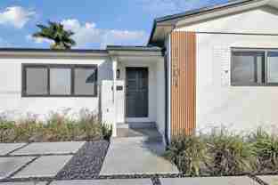 1201 N 16th Ave - Photo 1 of 1