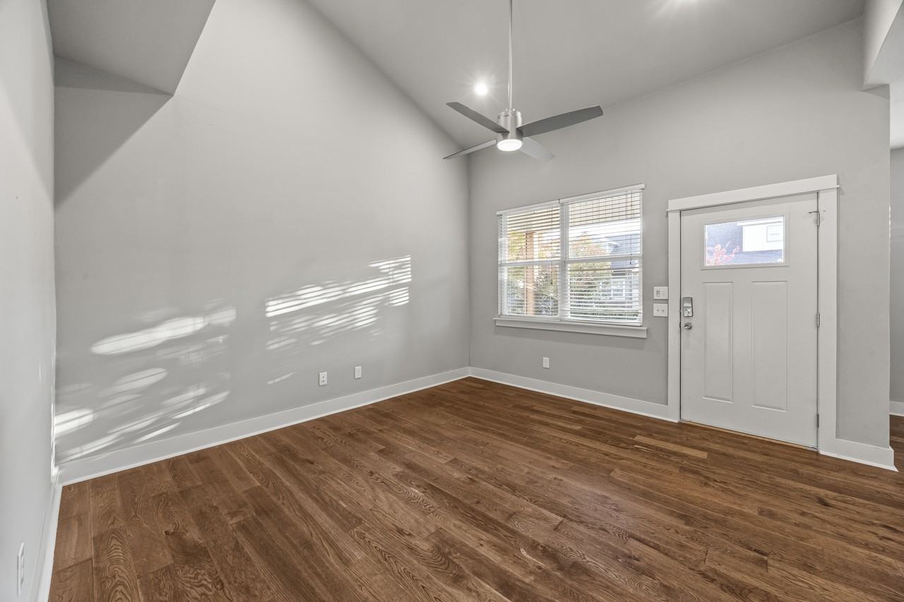 2043 S Florida Way #1 - Photo 4 of 26