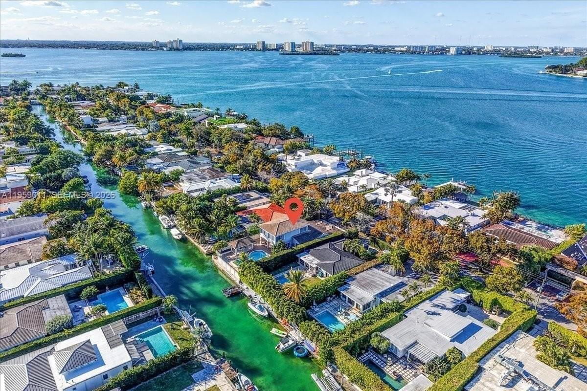 1700 Cleveland Rd - Photo 4 of 50