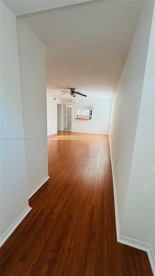 7045 Nw 173rd Dr #311 - Photo 6 of 18