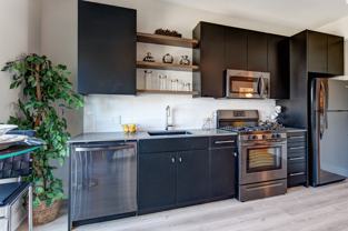 N Sheffield Ave & W Belmont Ave - Photo 1 of 1