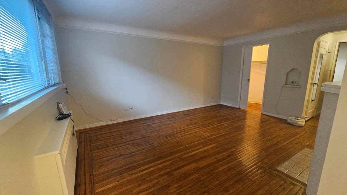 Larry Lodge - Photo 5 of 7