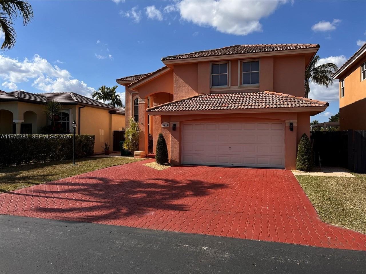 9414 Sw 164th Ct #0 - Photo 4 of 43