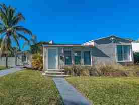 1719 Sw 15th St - Photo 1 of 1