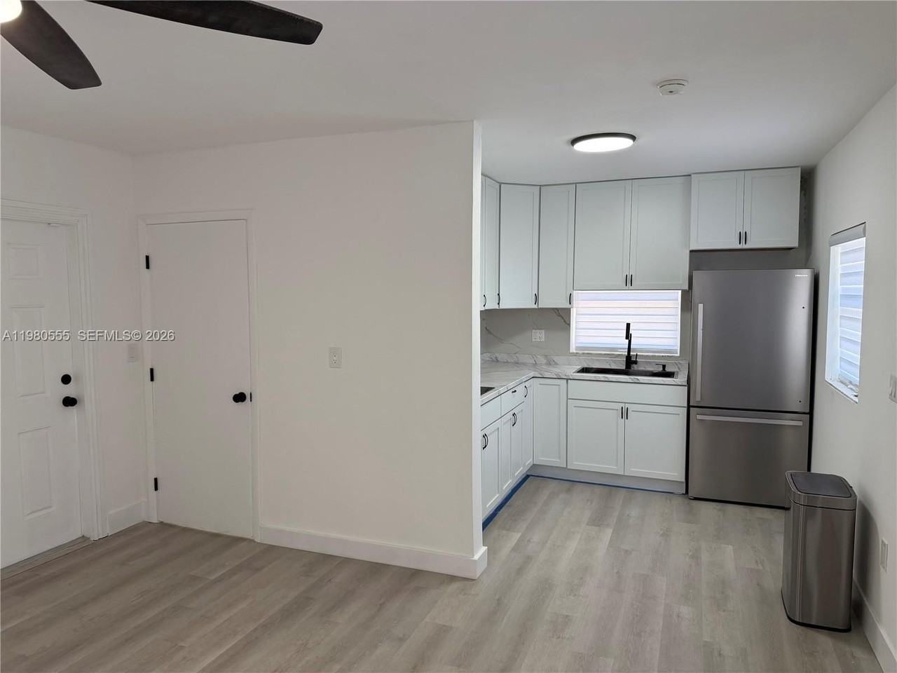 3230 Sw 98th Ave #0 - Photo 6 of 15