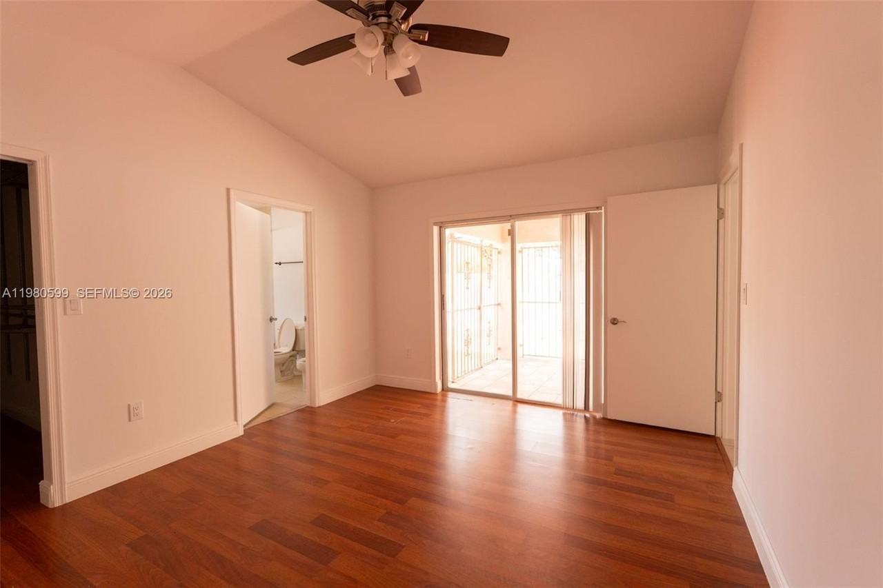 1851 Sw 122nd Pl #NA - Photo 6 of 14