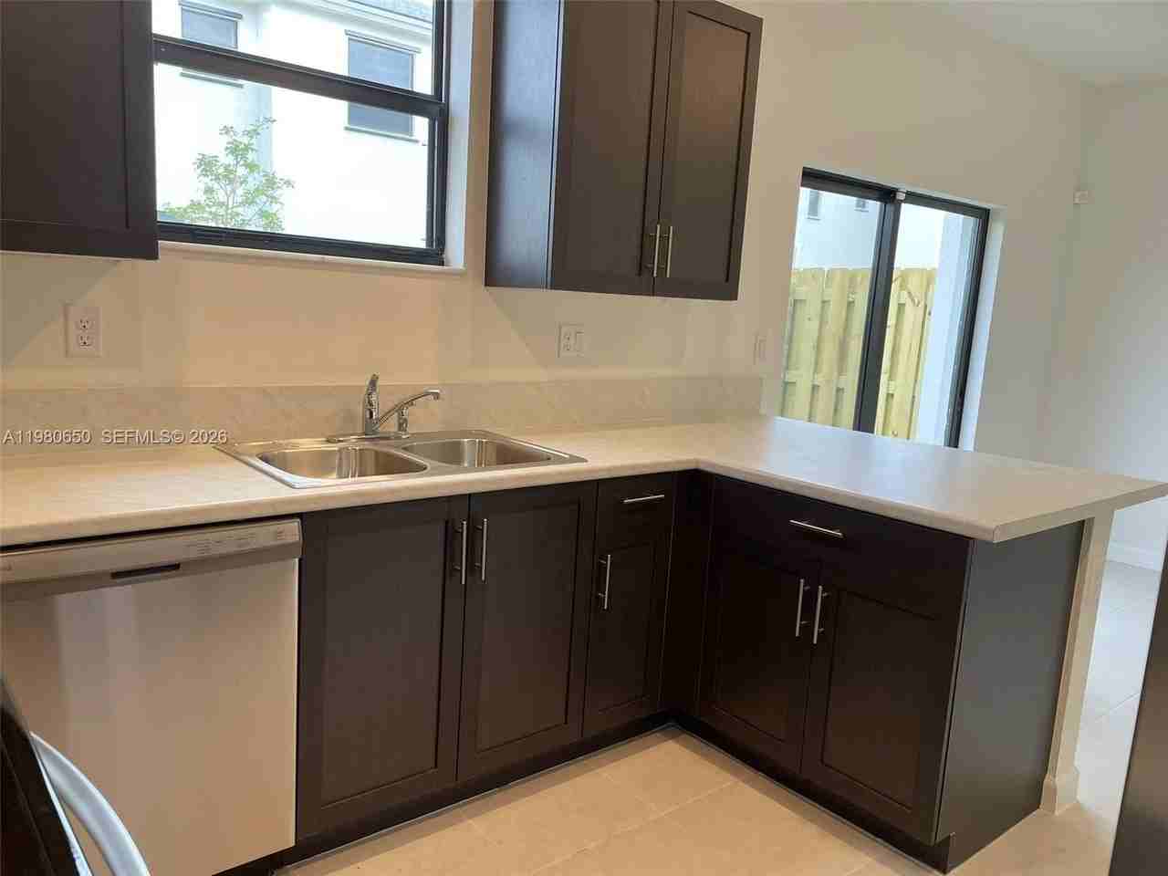 13419 Sw 287th Ter #13419 - Photo 5 of 33