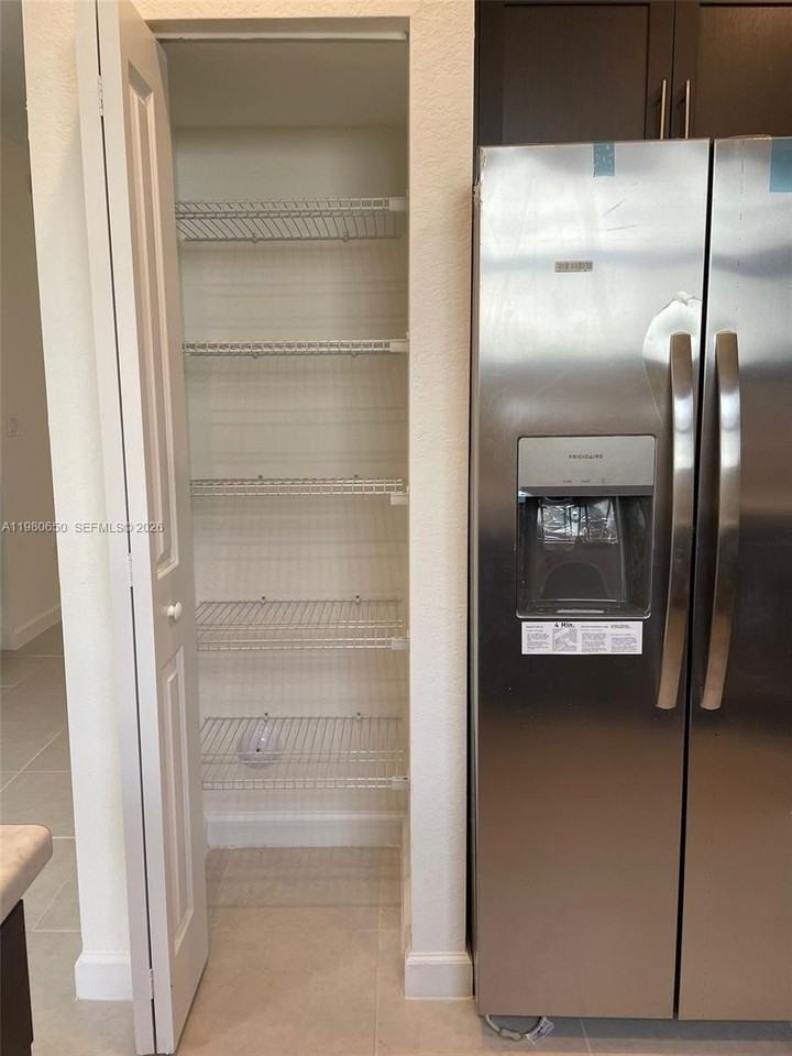 13419 Sw 287th Ter #13419 - Photo 7 of 33