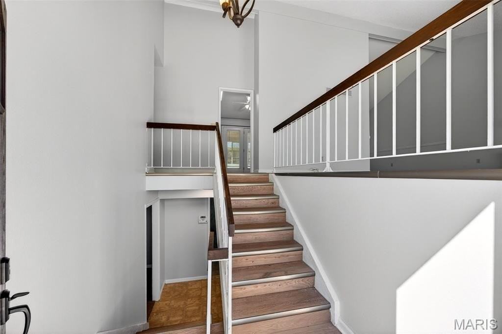 1261 Mautenne Dr - Photo 3 of 36