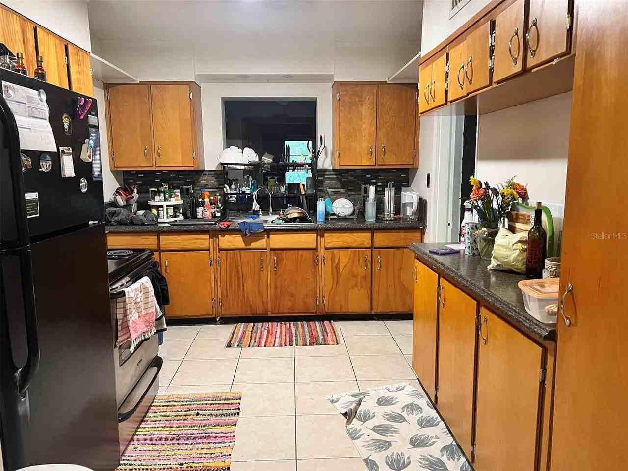 630 Nw 36th St - Photo 6 of 22