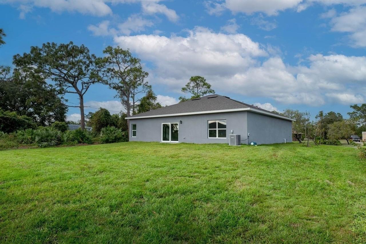 442 Tobias St Se - Photo 3 of 25