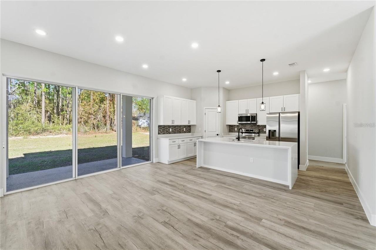 13205 Sw 65th Cir - Photo 3 of 32