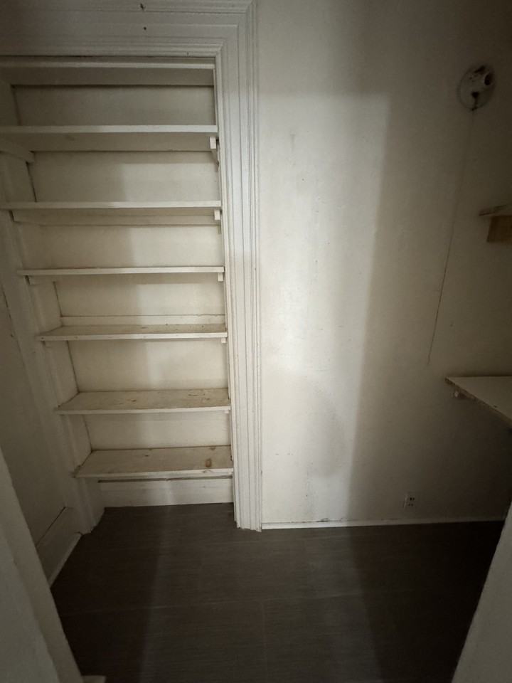 1416 S George St #2 - Photo 5 of 18