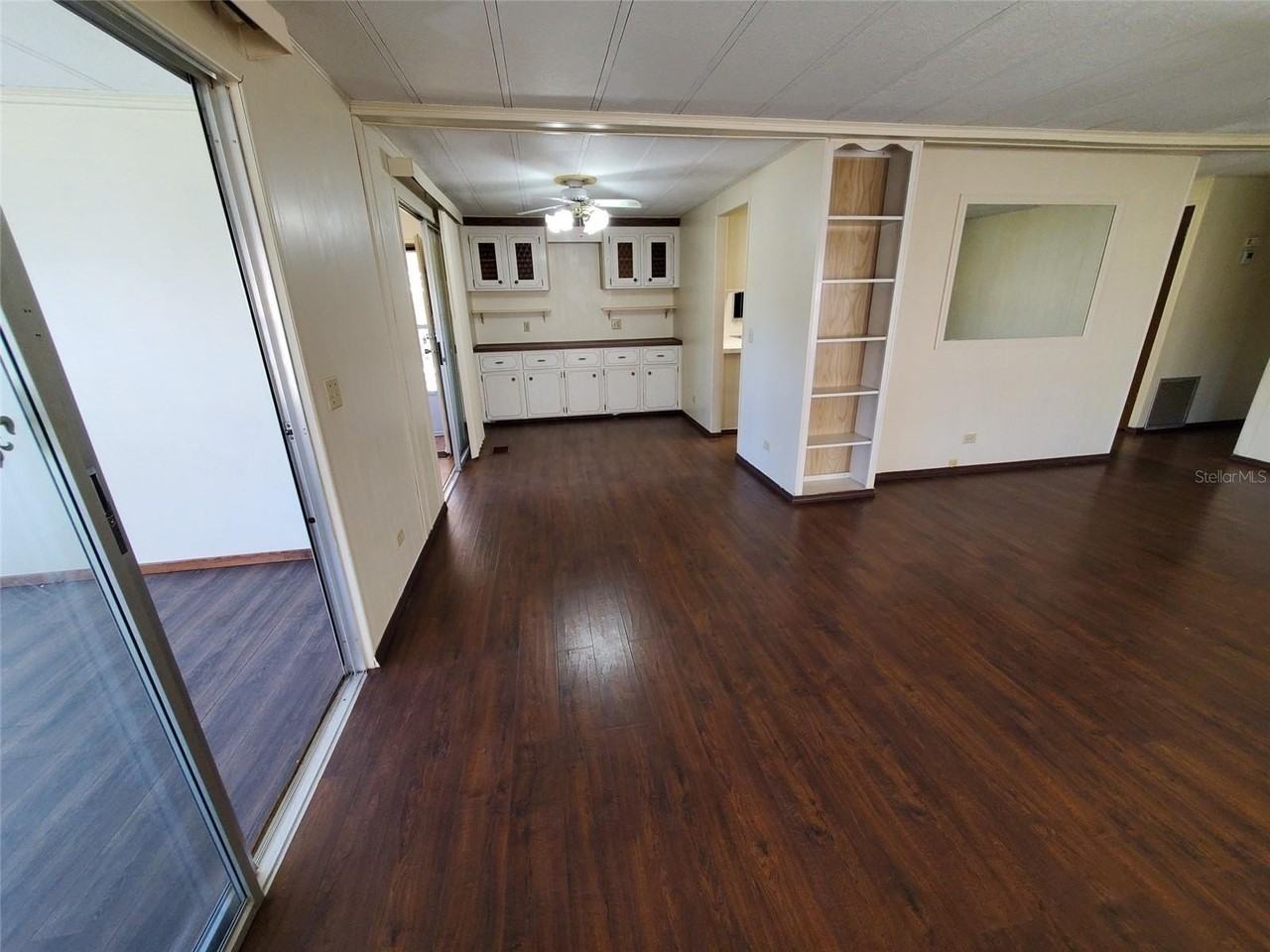 39149 Flora Ave - Photo 7 of 22