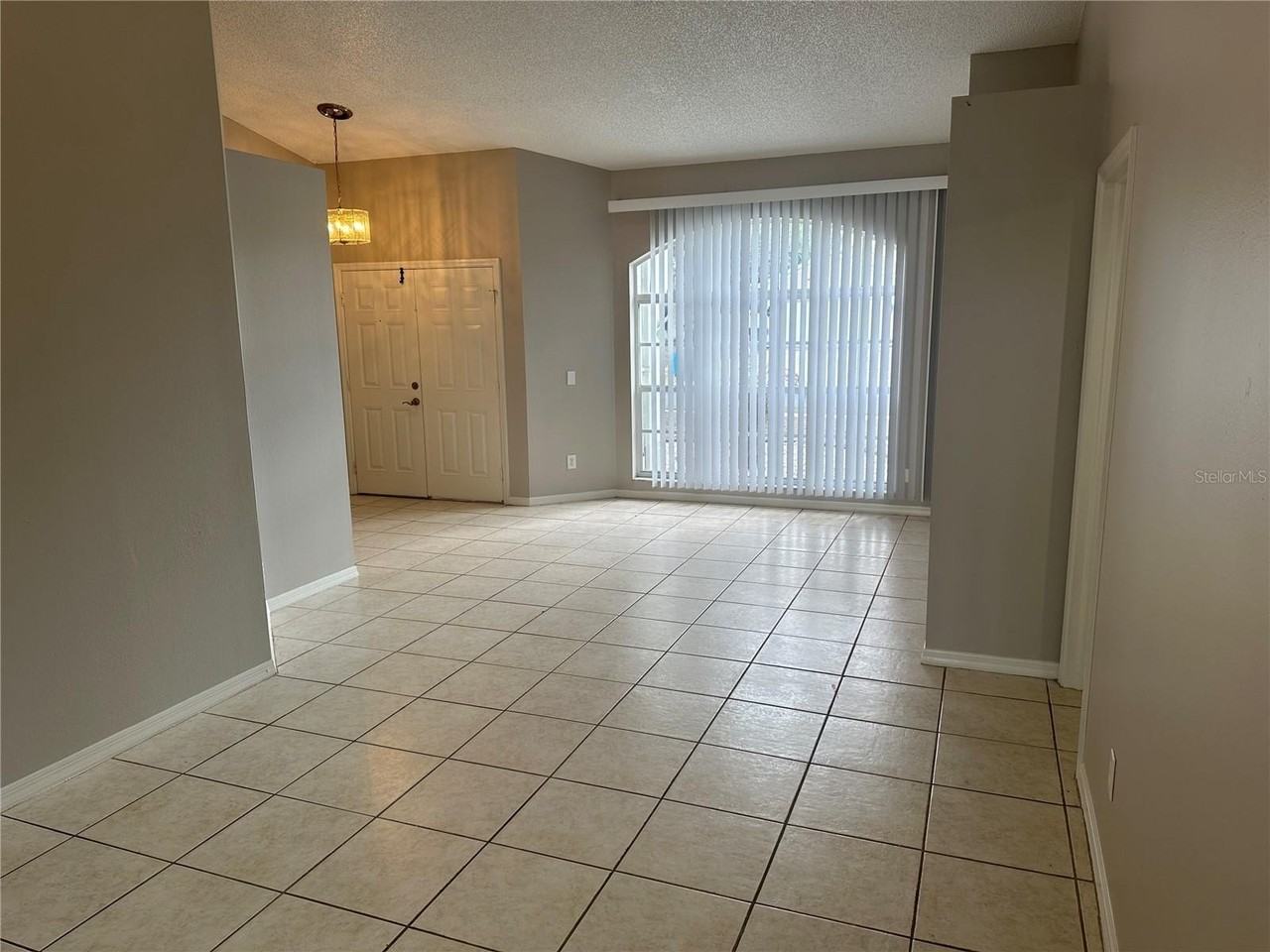 10311 Deepbrook Dr - Photo 5 of 30