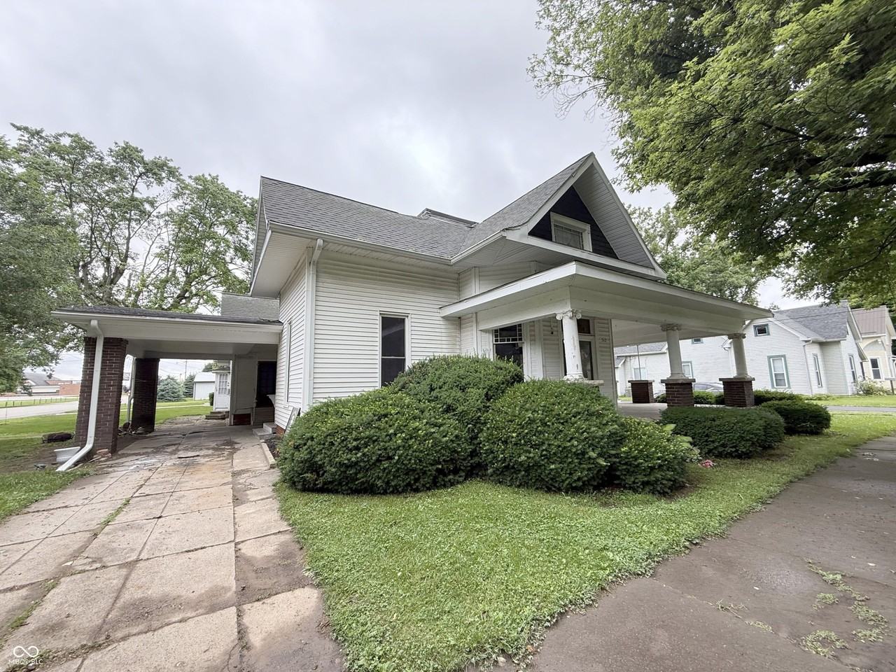 512 S Pearl Unit C Street - Photo 2 of 14