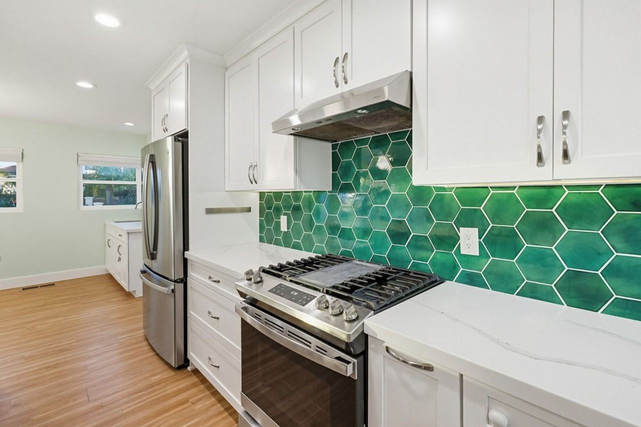 4443 Point Loma Ave - Photo 4 of 49