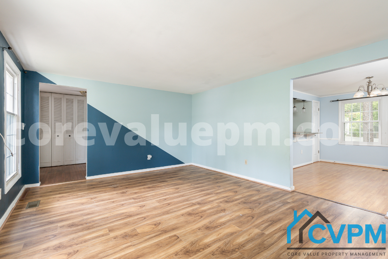 723 Snowdon Ln - Photo 5 of 27