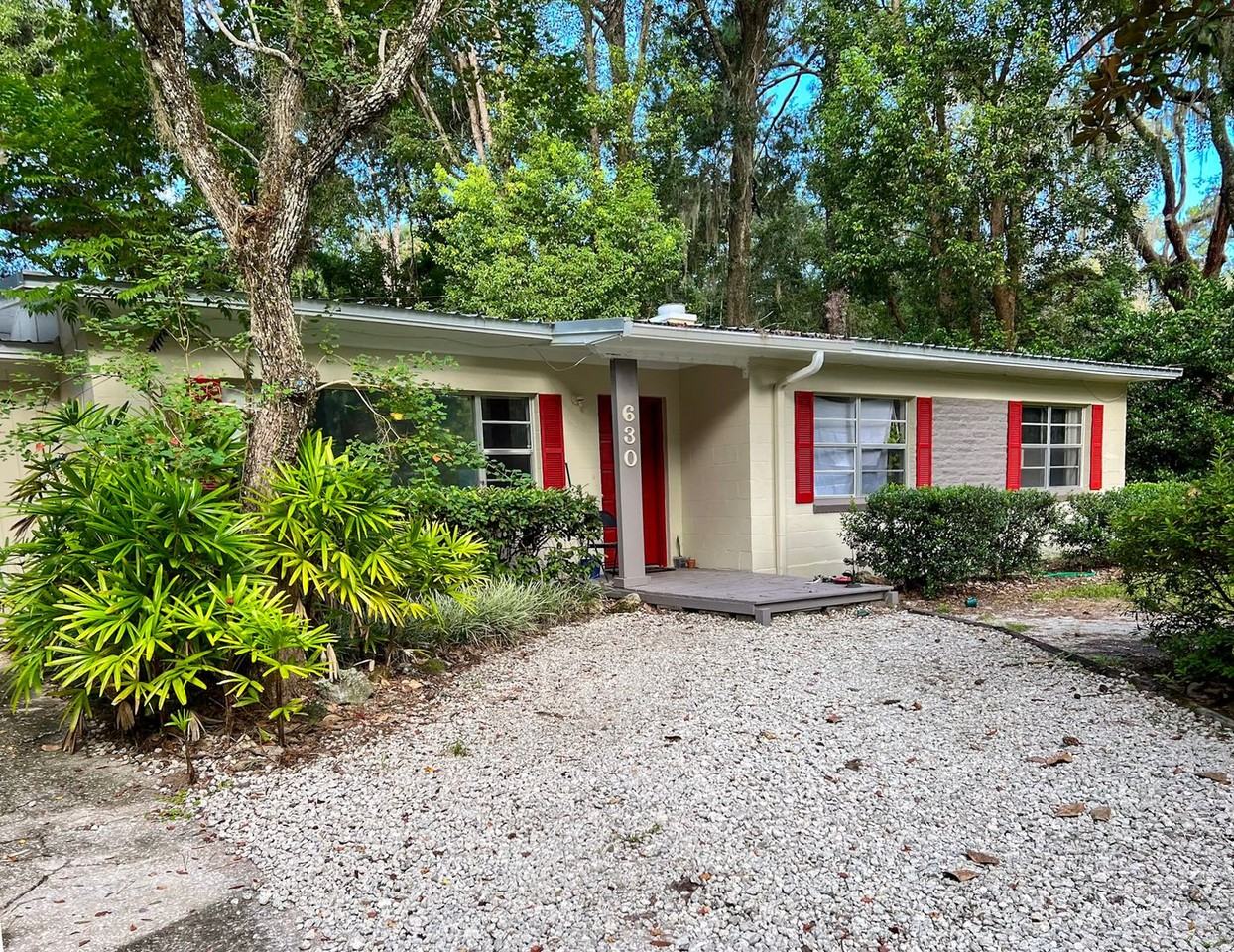 630 Nw 36th St - Photo 2 of 22