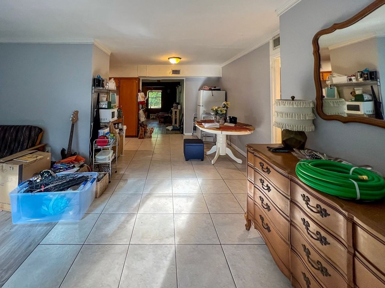 630 Nw 36th St - Photo 3 of 22