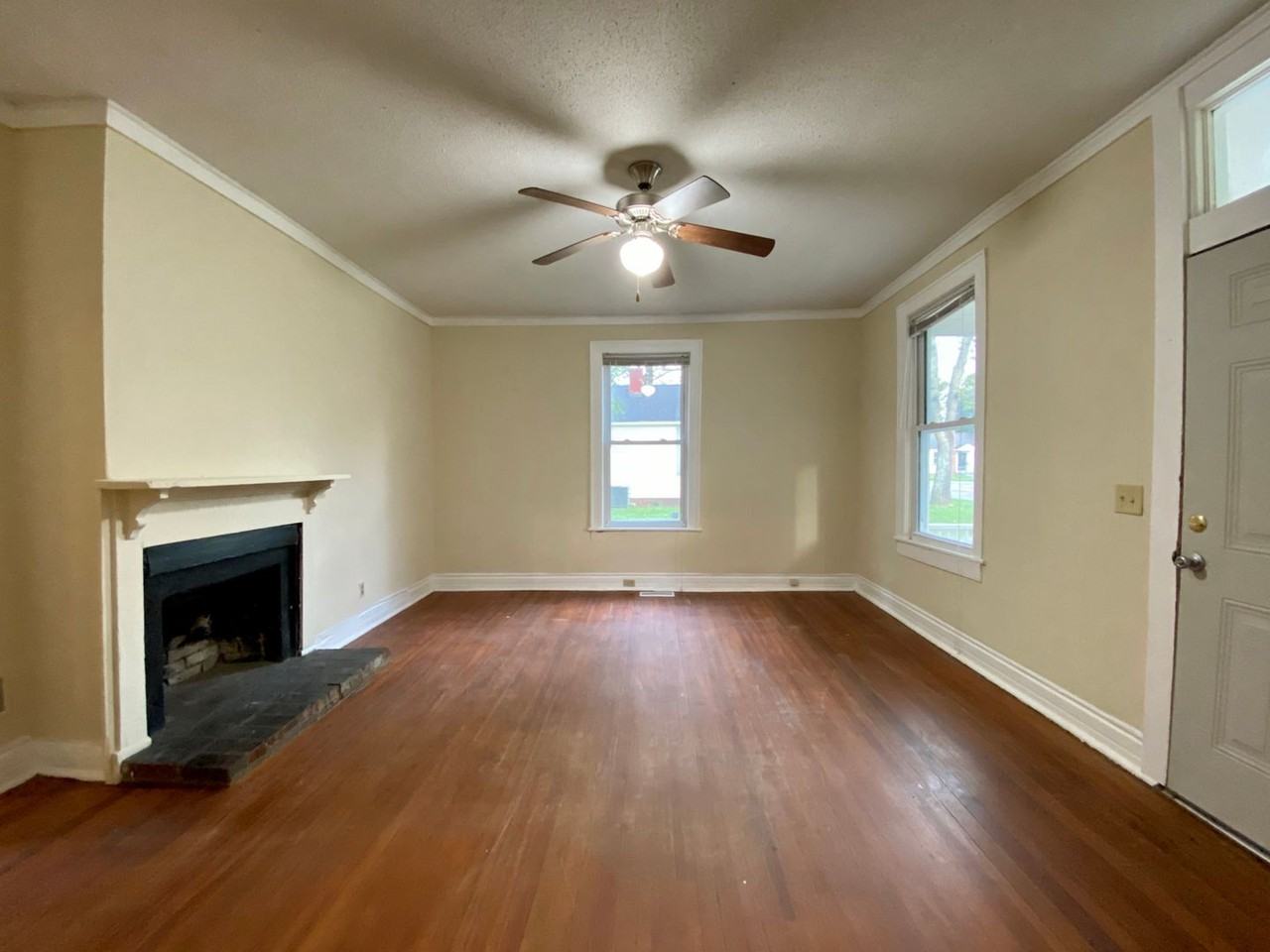 1324 Dover St - Photo 5 of 22