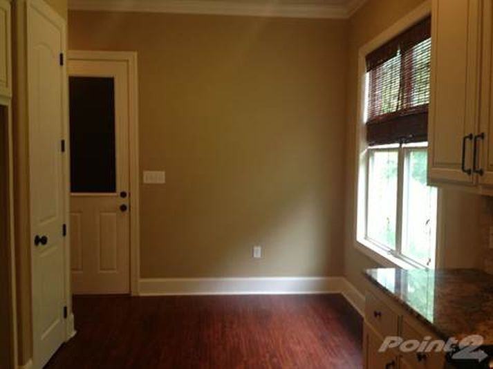 9013 Bristol Cv - Photo 6 of 19