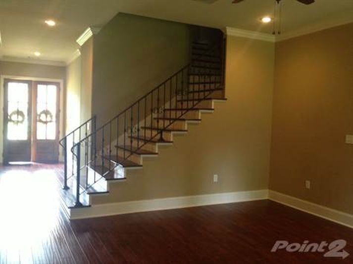 9013 Bristol Cv - Photo 7 of 19