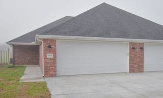 featured image of 929 W Buchanan St #1