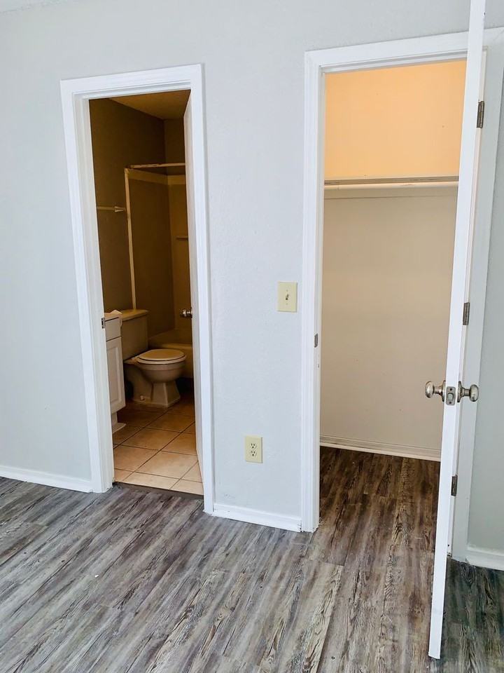 415 Nw 119th St - Photo 6 of 9