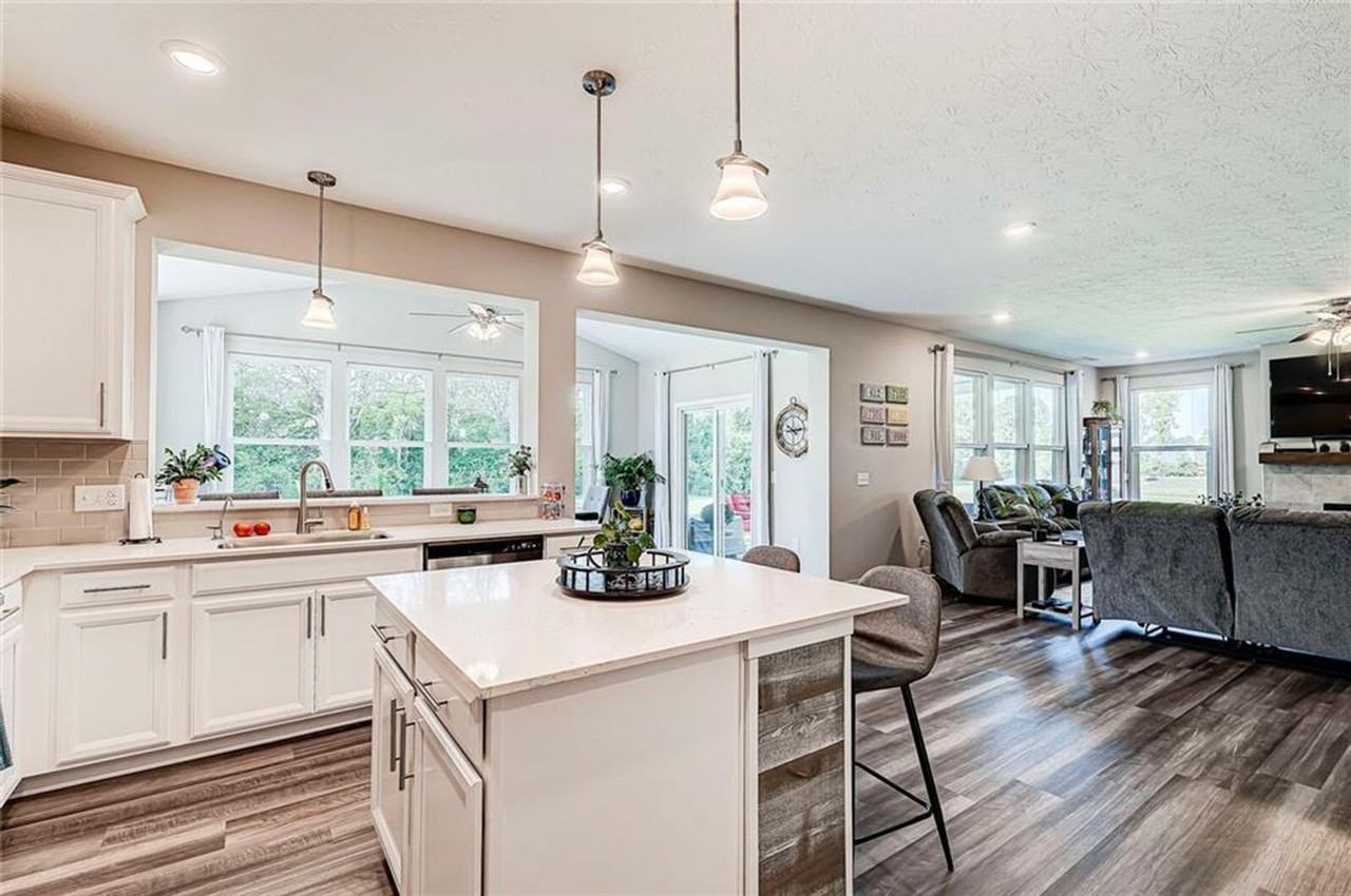 6688 Collisi Pl - Photo 3 of 30