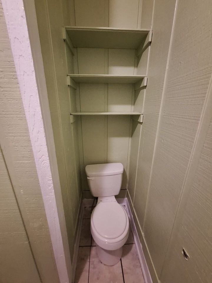 1806 N 11th St - Photo 5 of 9