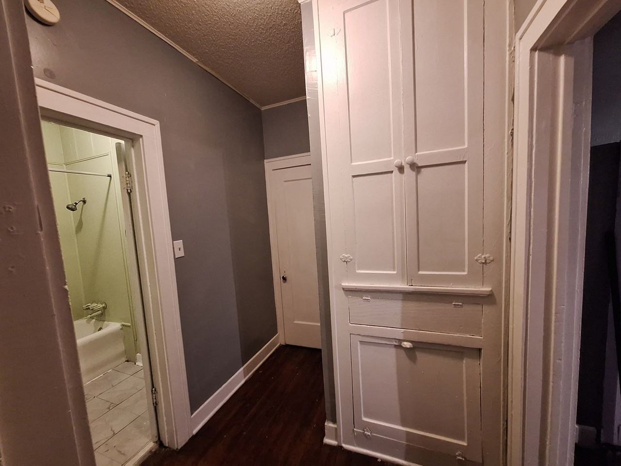 1806 N 11th St - Photo 7 of 9