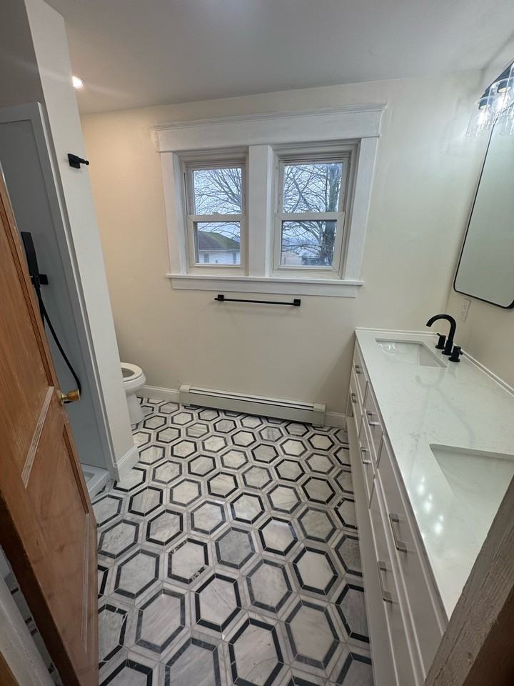 549 E King St #1 - Photo 5 of 11