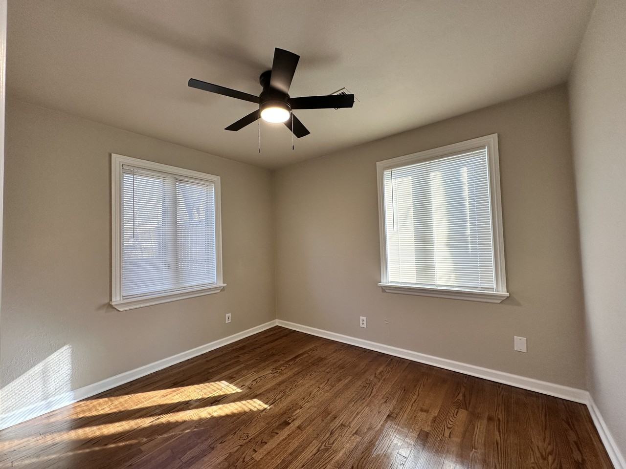 3023 Nw 48th St #1 - Photo 5 of 9