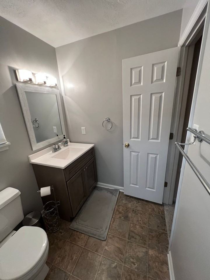 359 Park Way Ct W - Photo 6 of 16